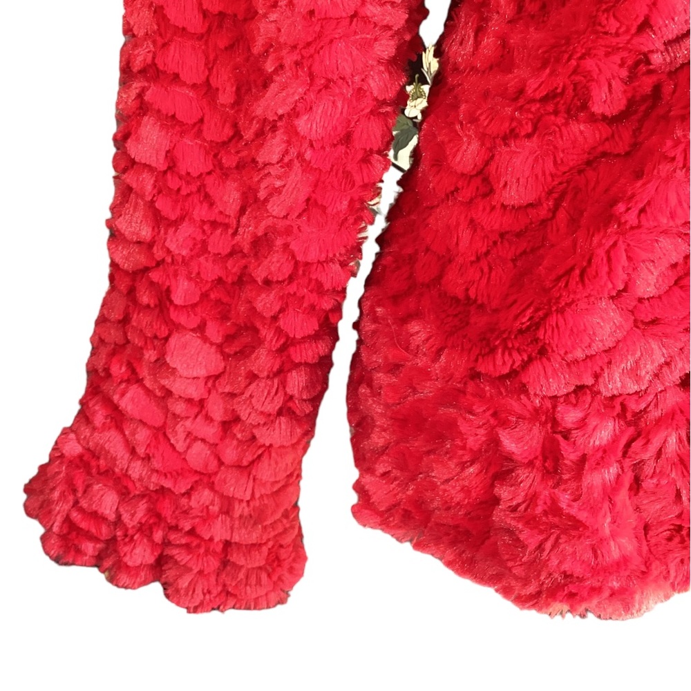 Dramatic Ruffle Front Red Furry Jacket. B21 - image 5